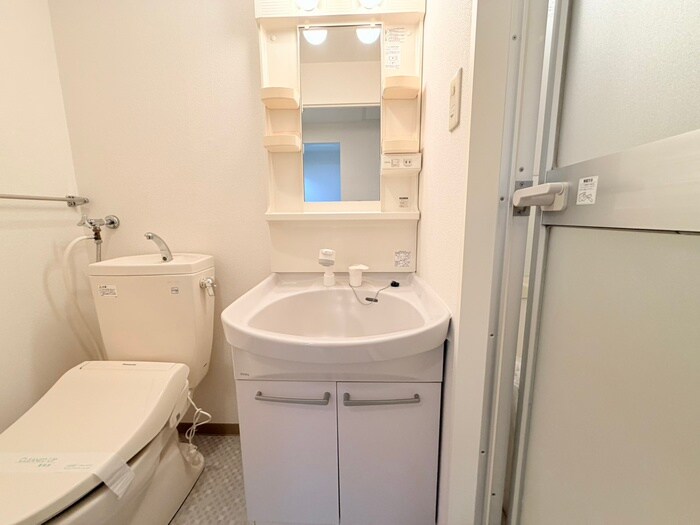 洗面 エステ・トーワ