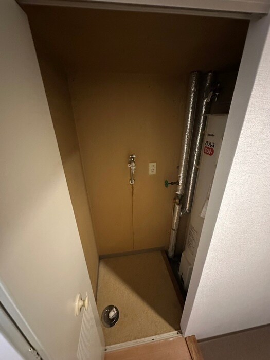 洗濯機置場 エステ・トーワ