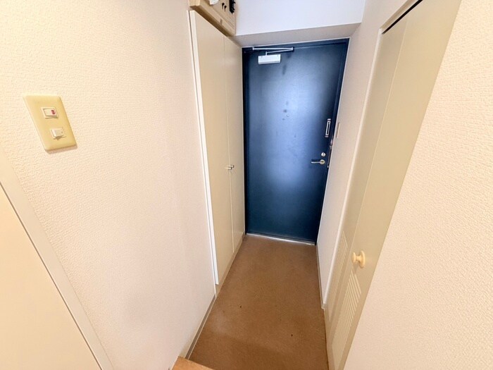 玄関 エステ・トーワ