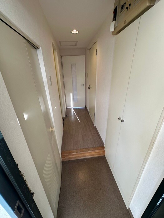 玄関 エステ・トーワ