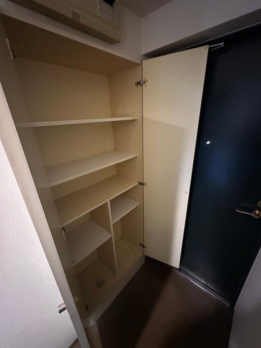 靴箱 エステ・トーワ