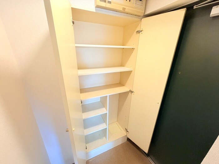 靴箱 エステ・トーワ