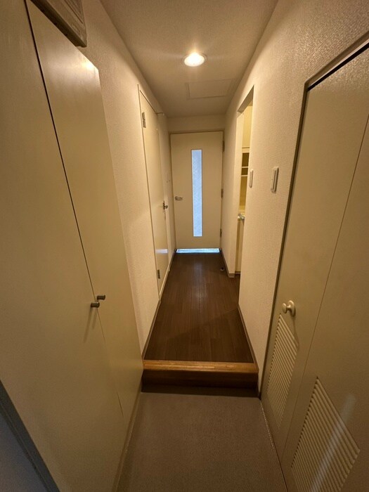 玄関 エステ・トーワ