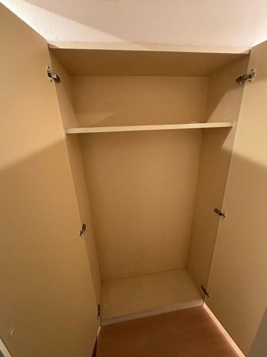 収納 エステ・トーワ