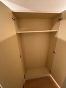 収納 エステ・トーワ