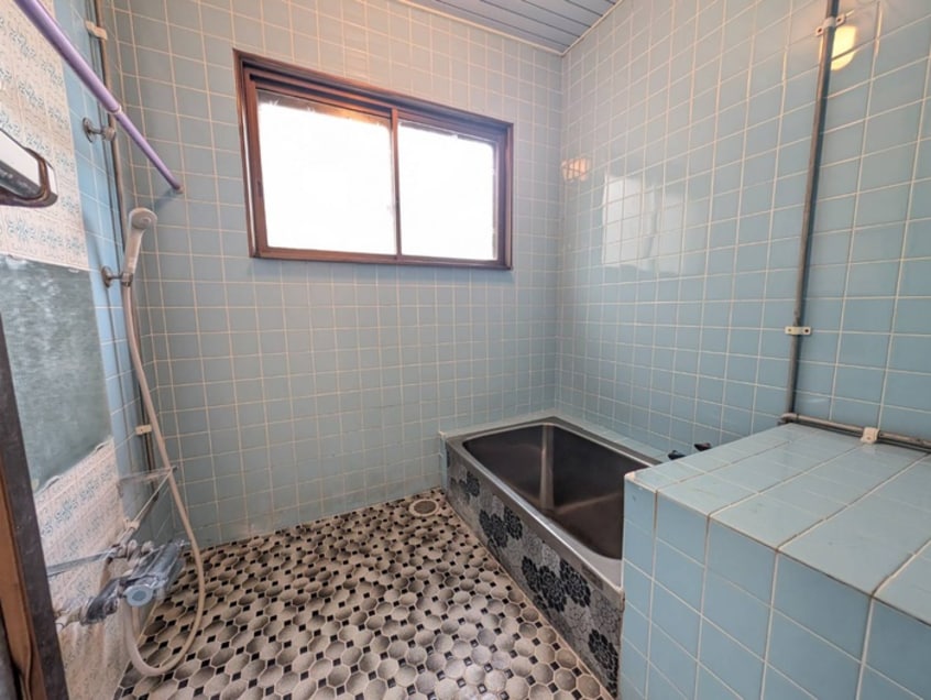 バス／シャワールーム等 八軒7条東2丁目戸建