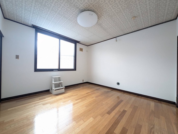 居室 八軒7条東2丁目戸建