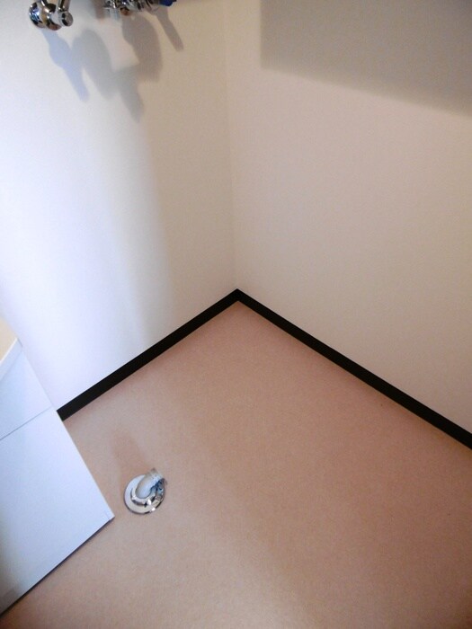 洗濯機置場 ＡＬＥＳＴＡ福住