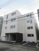 ブルーイング豊平の外観