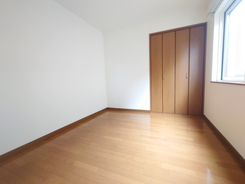 居室 ＳＨＯＷ　ＣＯＵＲＴ栄通