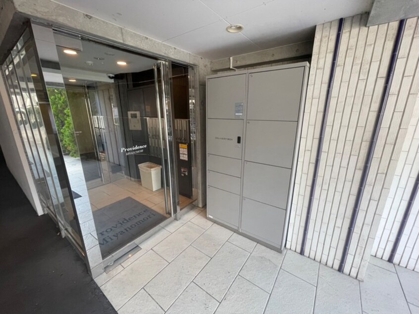 エントランス部分 プロヴィデンス宮の森