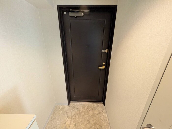 玄関 アベニ－ル北１１条