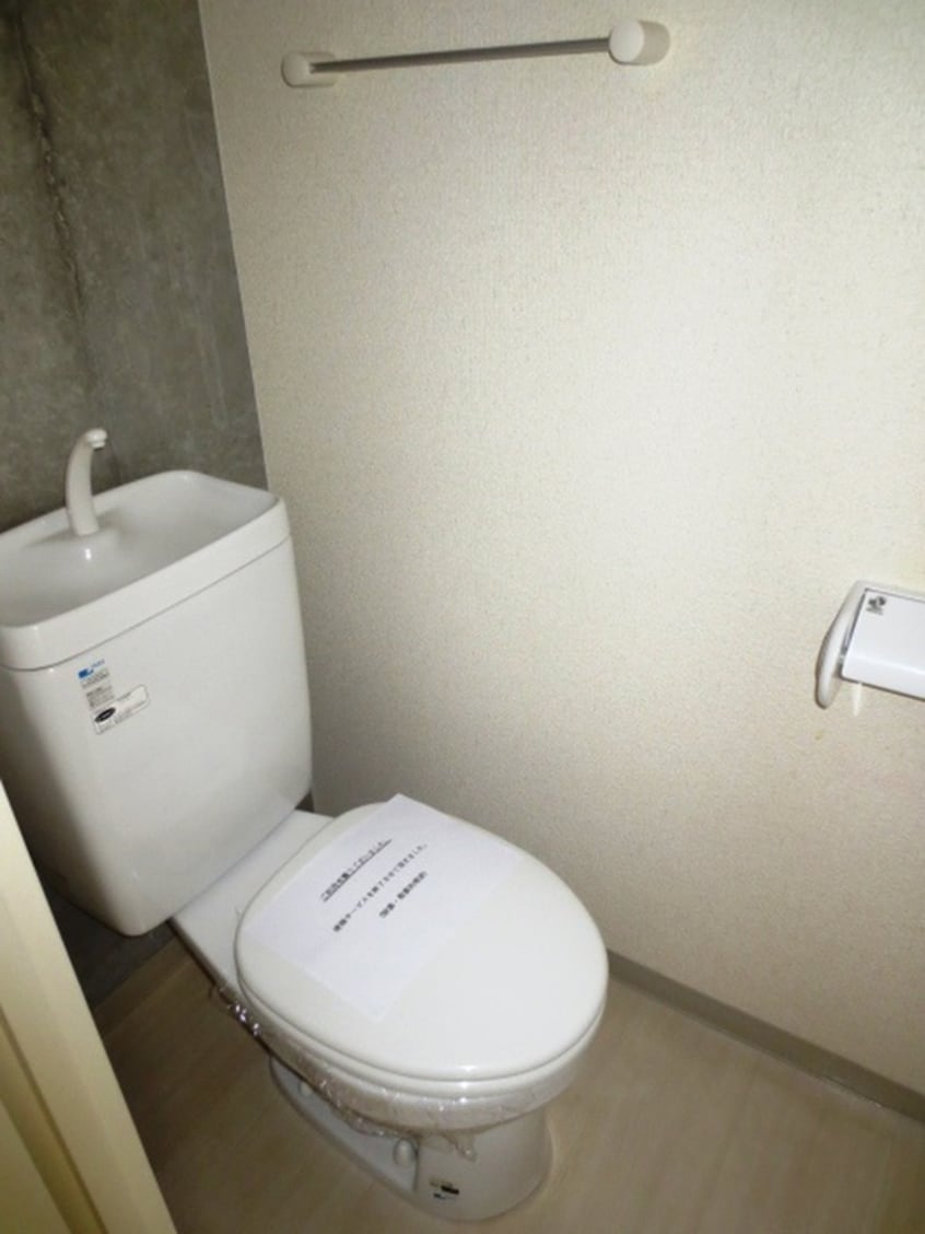 トイレ n blanc(ｴﾇ　ﾌﾞﾗﾝ）