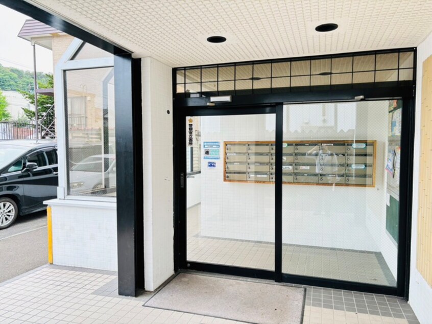 エントランス部分 サン山の手