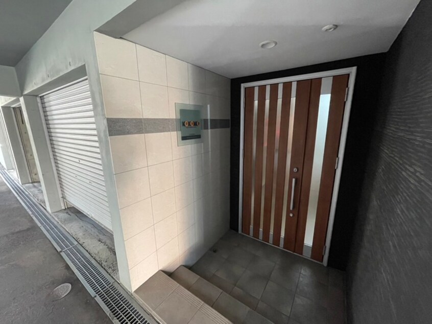 エントランス部分 ＫＯＫＯＭＯ北円山