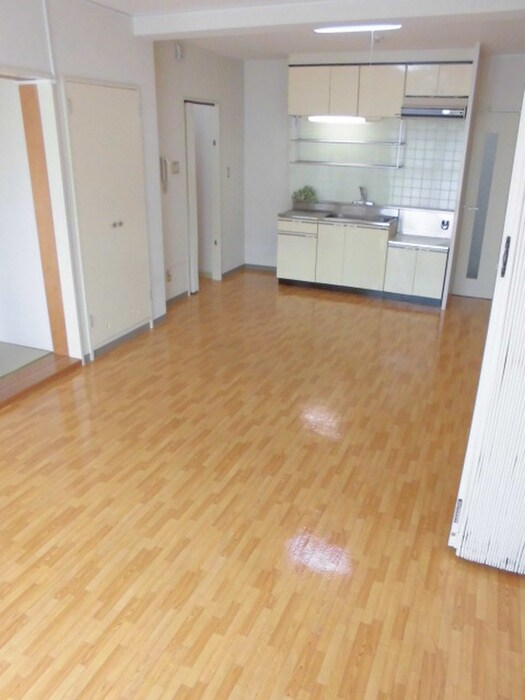 居室 エルム山の手