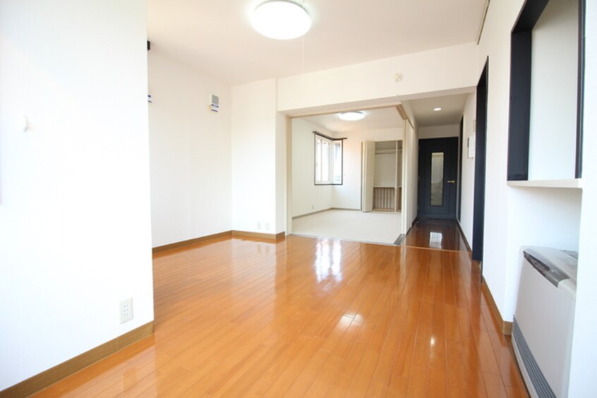 居室 藤井ビル裏参道