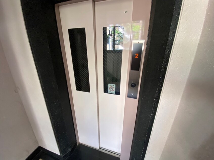 建物設備 藤井ビル裏参道