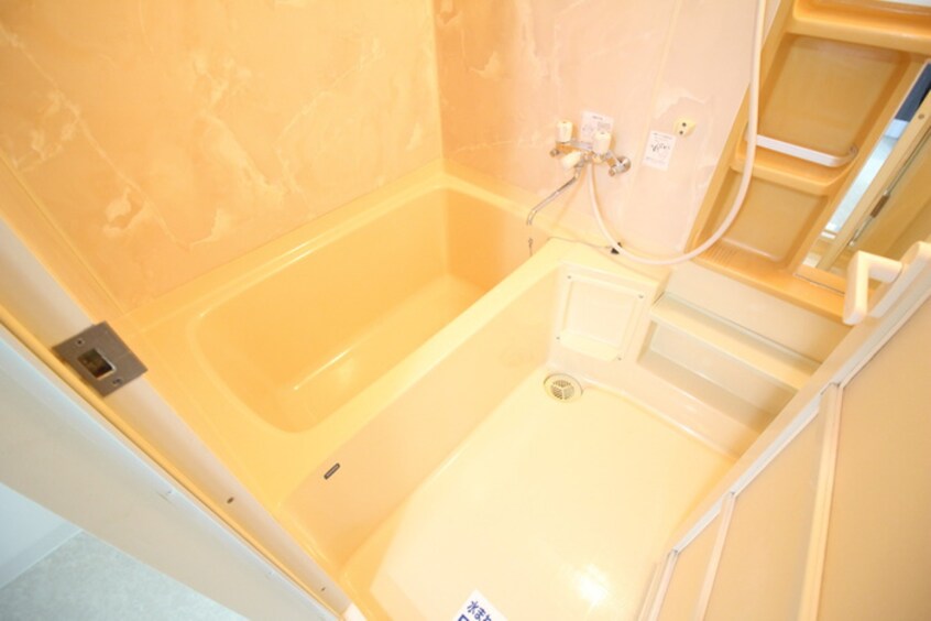 バス／シャワールーム等 藤井ビル裏参道