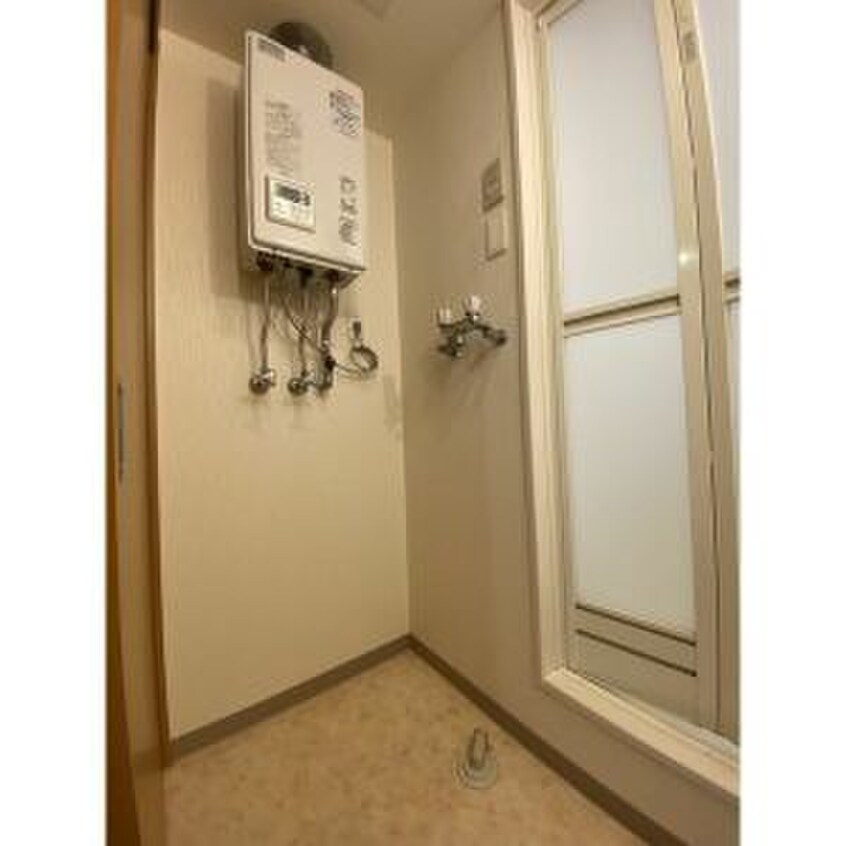 洗濯機置場 フィ－ノＷ１