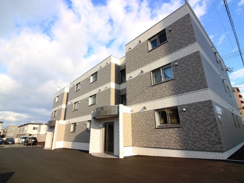 外観写真 ラ・メゾン・ドゥースⅡ