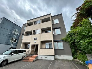 ＨＳ西野コ－ト