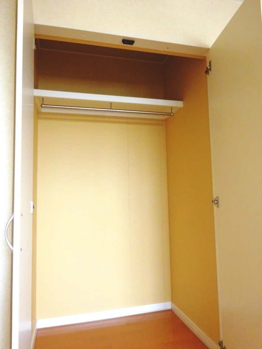 収納 ＨＳ西野コ－ト