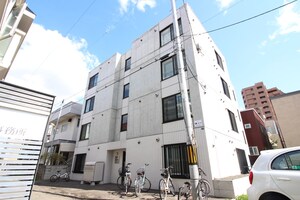 ピノ・ノワール医大前