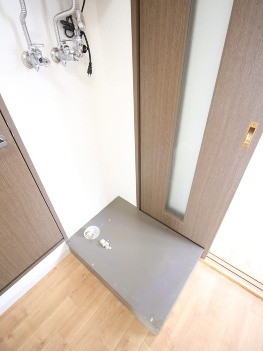 洗濯機置場 メ－プルリバ－ビュ－