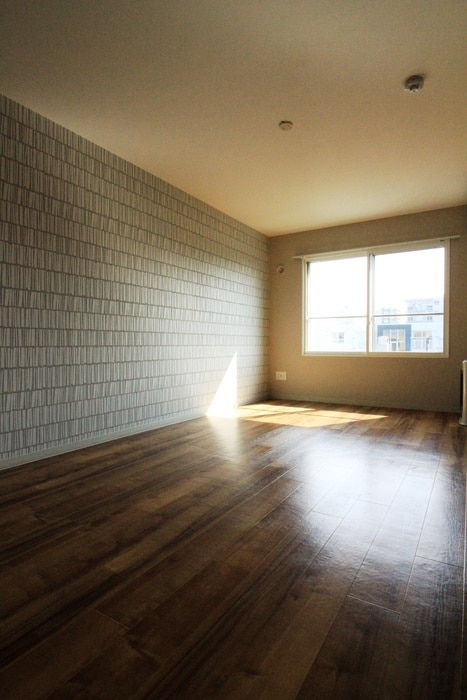 居室 KAMUY SAKAEMACHI