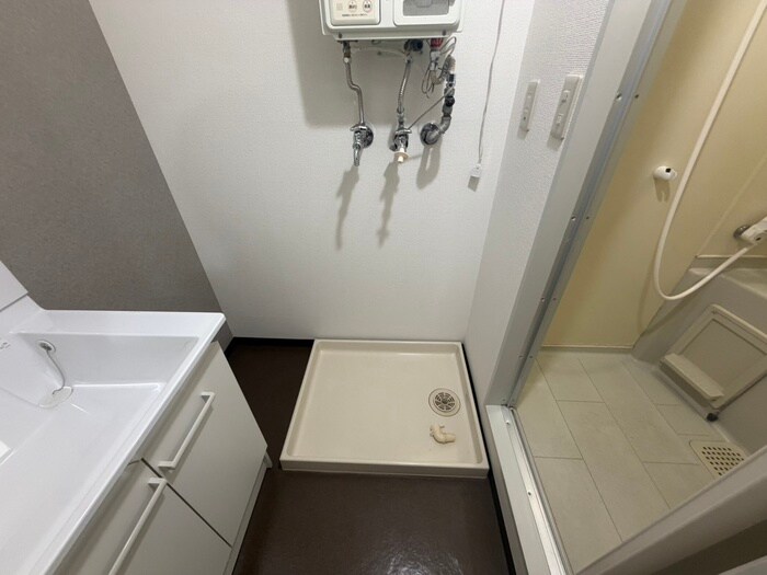 洗濯機置場 エリザベ－ト北３１－２