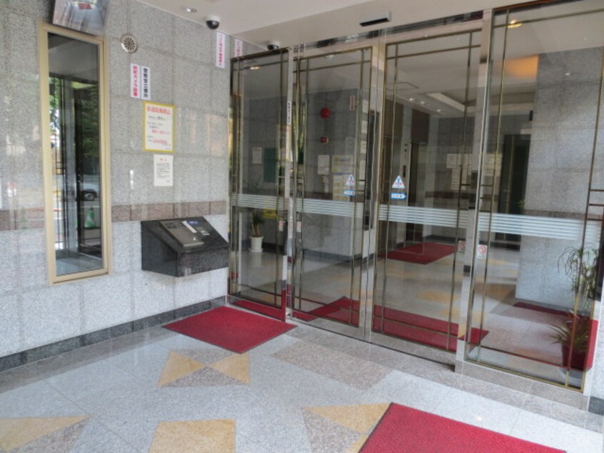 エントランス部分 サザンプレステ－ジ北大