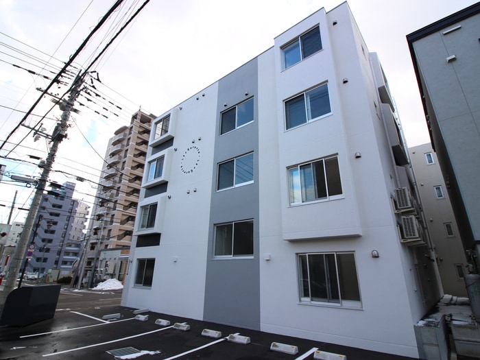外観写真 La+Gareria
