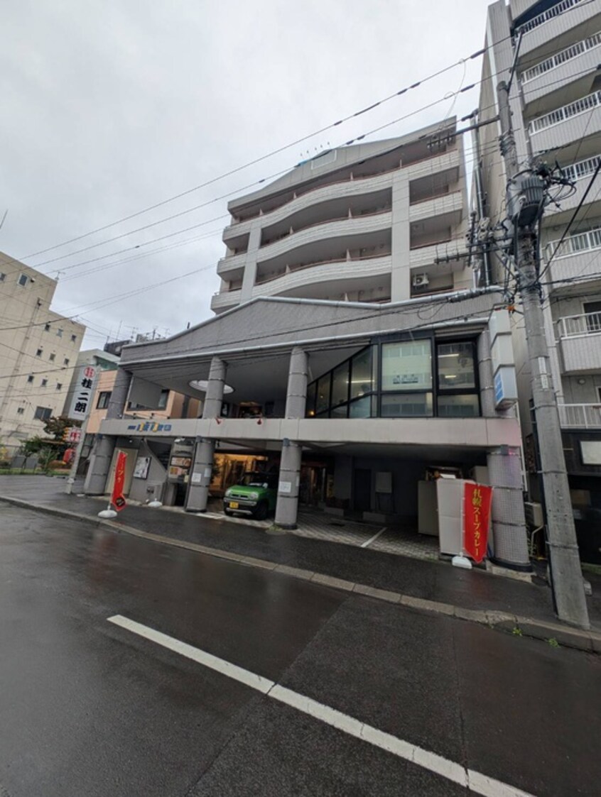 外観写真 ｼﾃｨﾗﾃﾞｨﾌｧﾝｽ