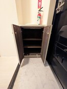 靴箱 ｼﾃｨﾗﾃﾞｨﾌｧﾝｽ