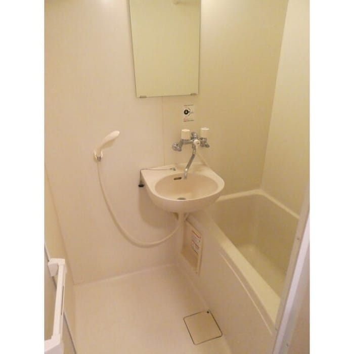 バス／シャワールーム等 モンタ－ニュアネックス