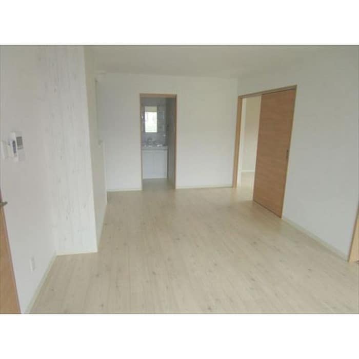 居室 プレシェルト澄川