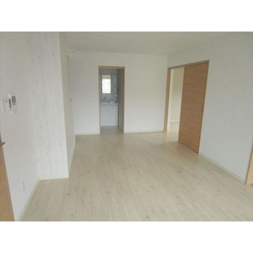 居室 プレシェルト澄川