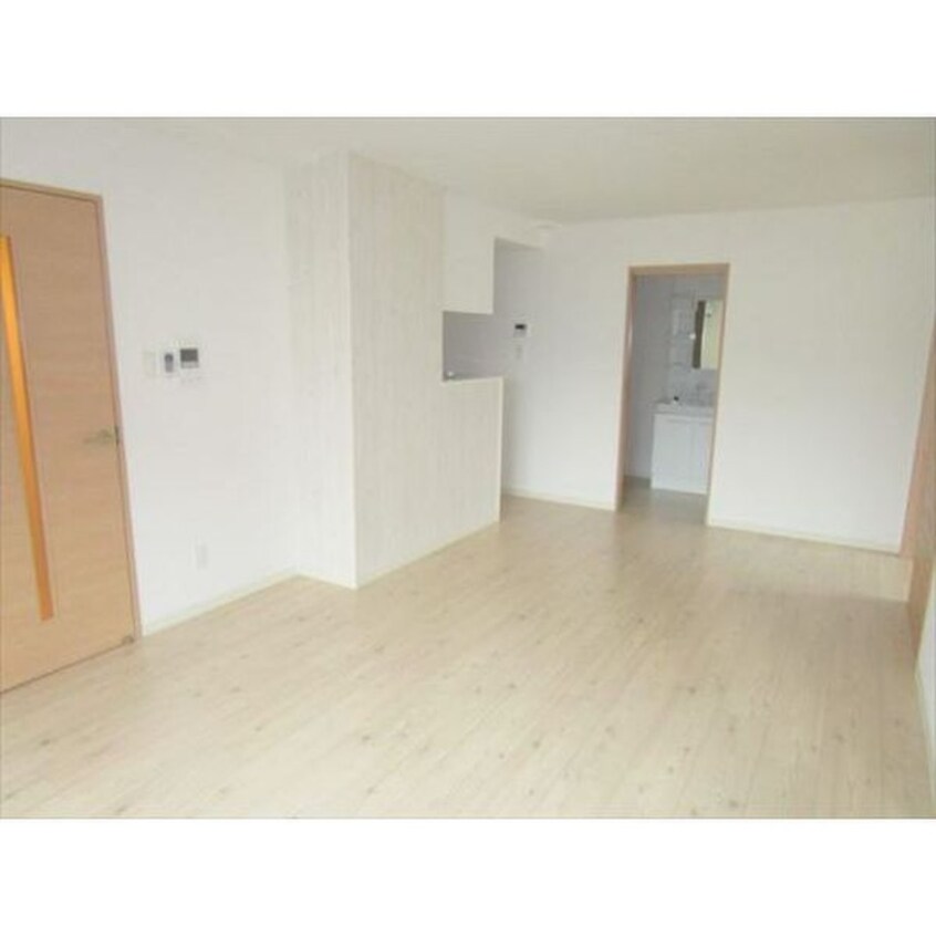 居室 プレシェルト澄川