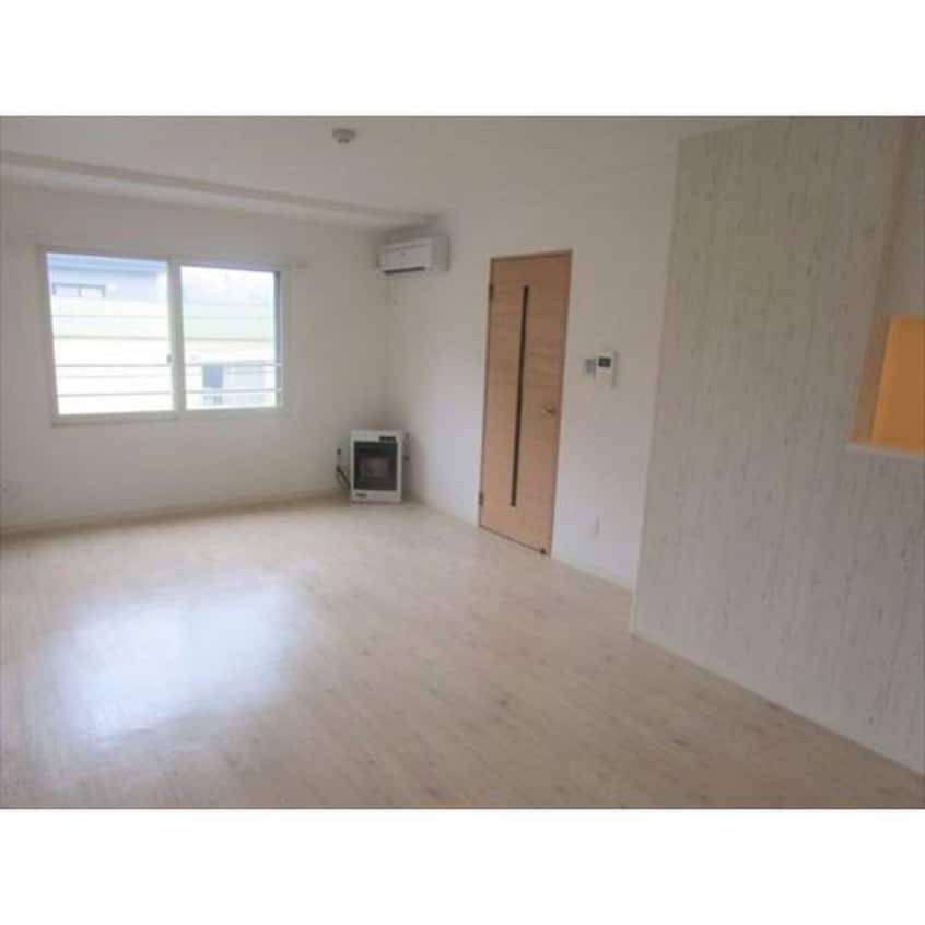 居室 プレシェルト澄川