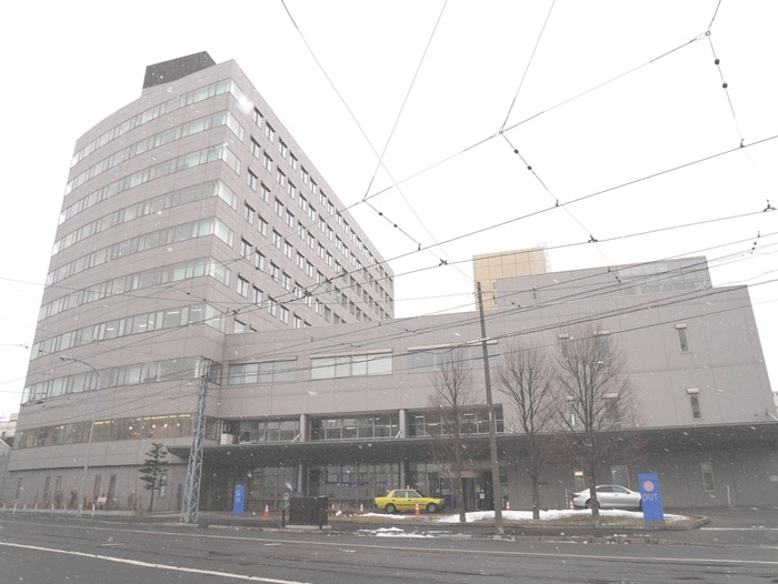 NTT東日本札幌病院(病院)まで100m マンションパレみやざき