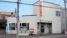 郵便局(郵便局)まで110m エスコ－ト東篠路