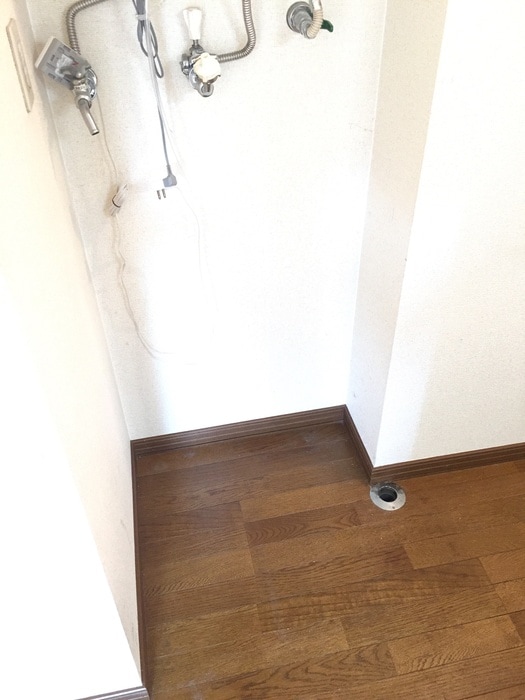 洗濯機置場 ノ－ブル水車町