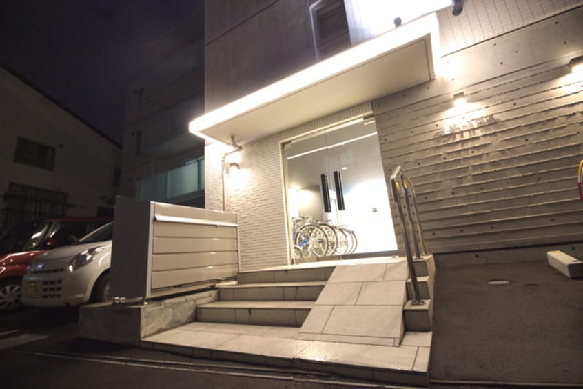 エントランス部分 ami栄通