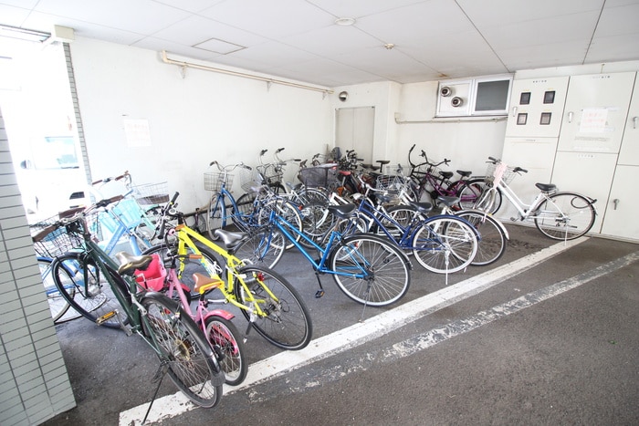 駐輪場 ルネサンス山鼻