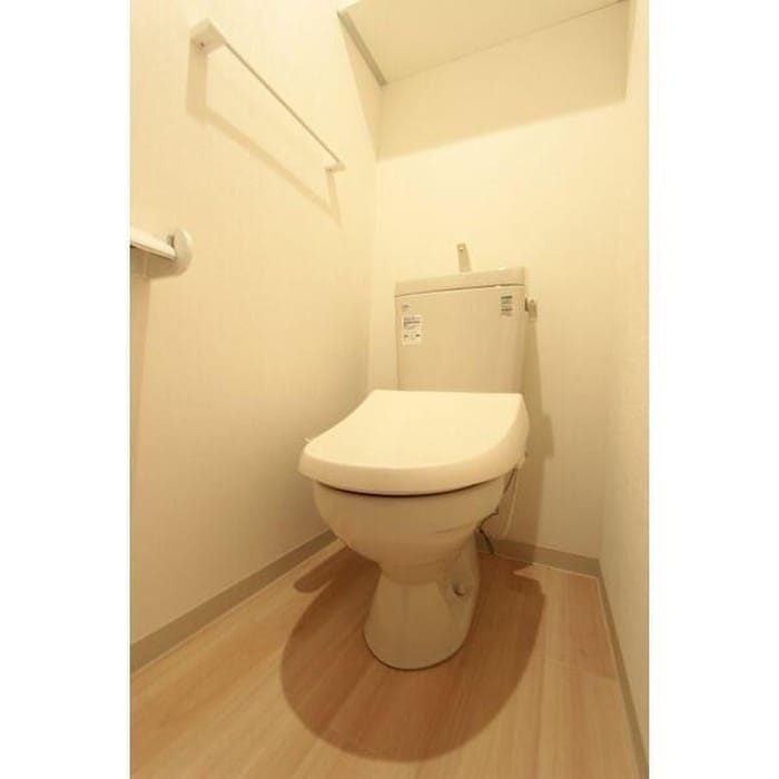 トイレ カーサフォレスト西町