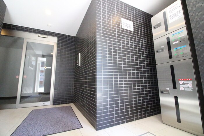 エントランス部分 エムズ豊平22