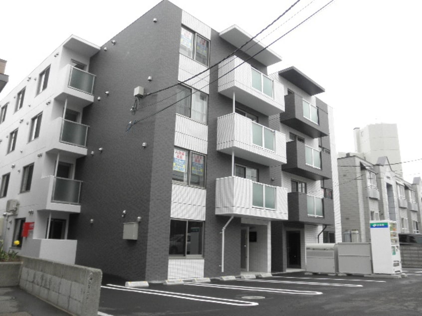 外観写真 モンレ－ヴ豊平公園