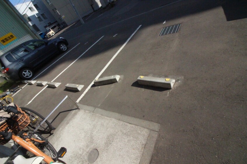 駐車場 ブランフルール南郷
