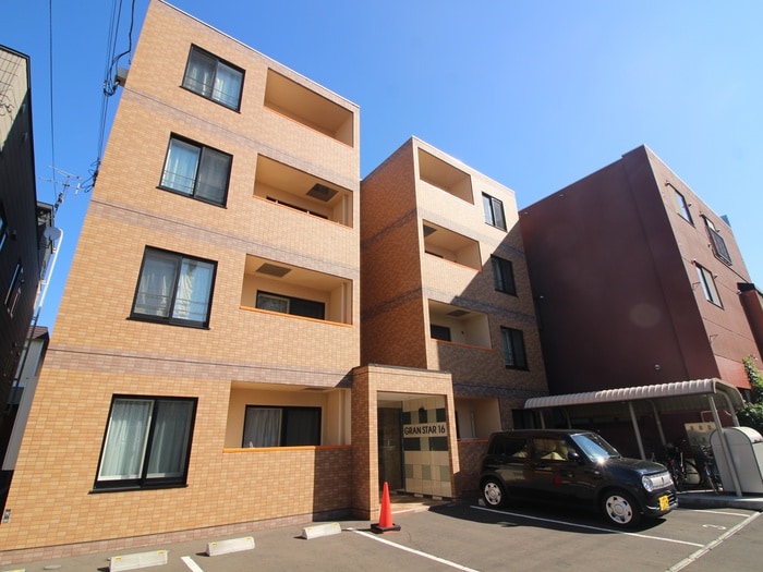 外観写真 グランスター16